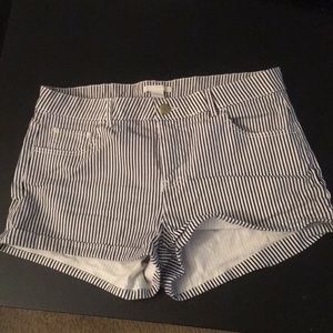 H&M striped shorts, US size8